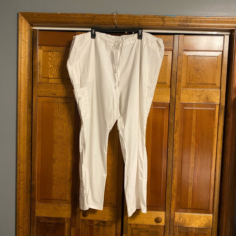 Cherokee scrub pants